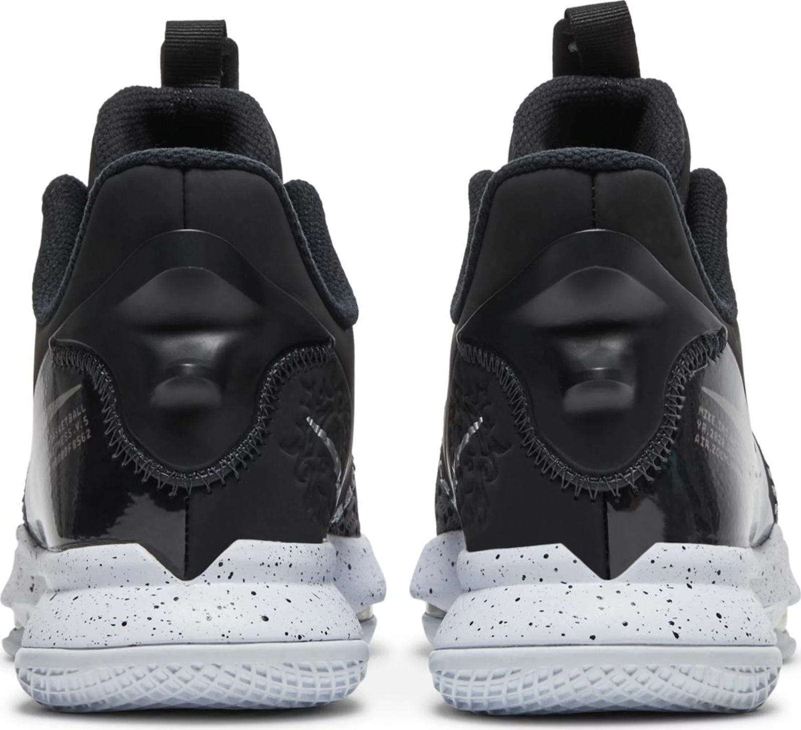

Мужские кроссовки Nike LeBron Witness V 5 Black Metallic Silver White CQ9380-001 12, Черный, Nike LeBron Witness