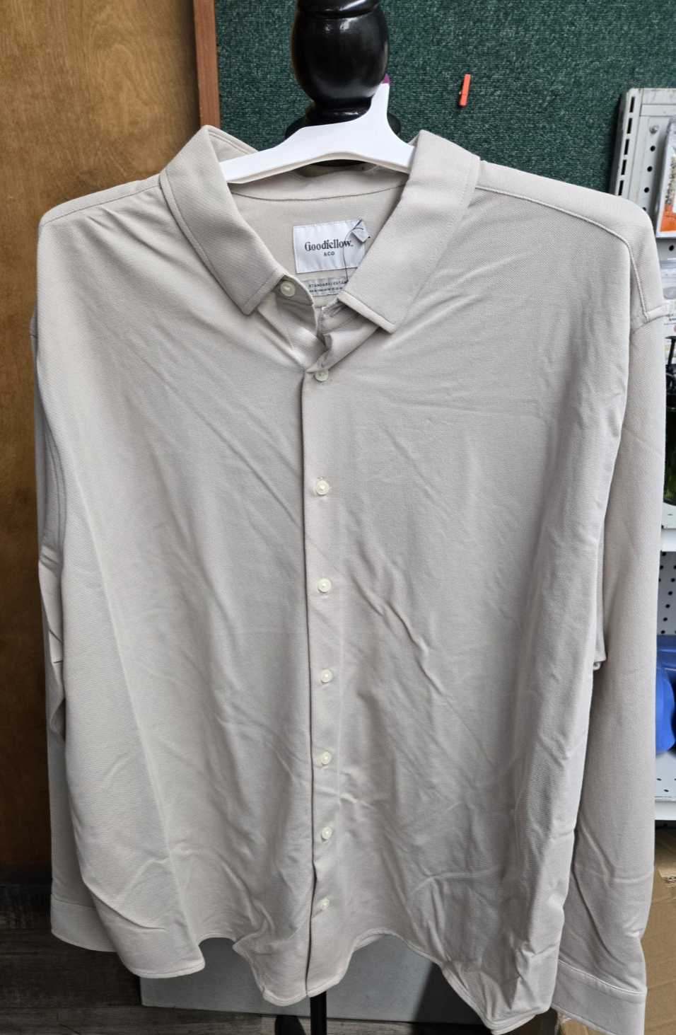 Goodfellow & Co Men's Taupe Standard Fit Long Sleeve Shirt [Si...