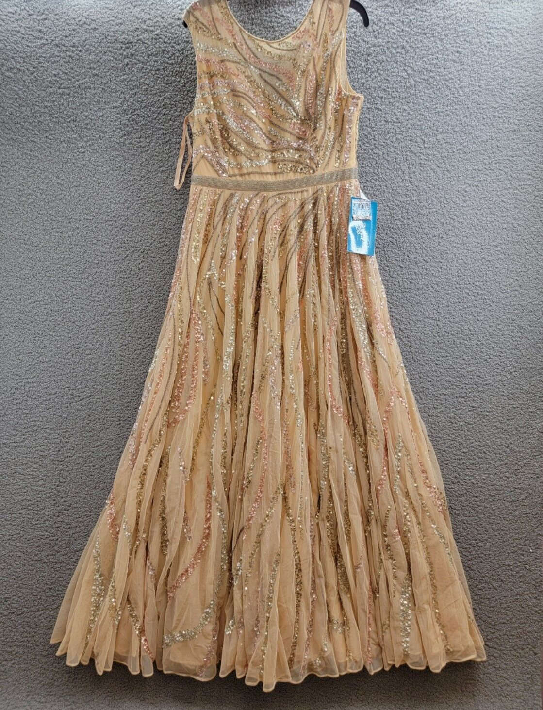 MAC DUGGAL Embellished Cap-Sleeve Gown Women's 10 Yellow Gold Back Zip Closure - Picture 2 of 17