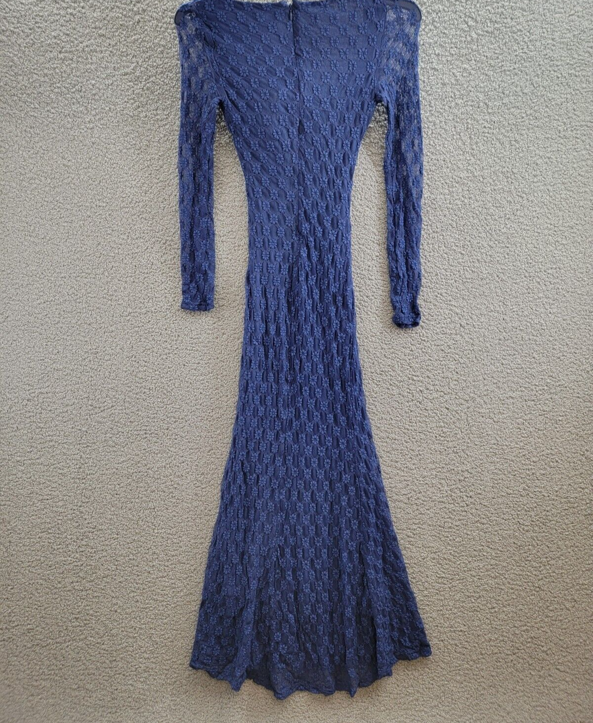 Bardot Adoni Lace Long-Sleeve Midi Dress Women's 4 Navy Scoop Neck Back Zip - Picture 10 of 17
