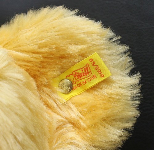 1980's Steiff Original Teddybar Replica 1909 Golden Mohair 0165/60 24" Germany