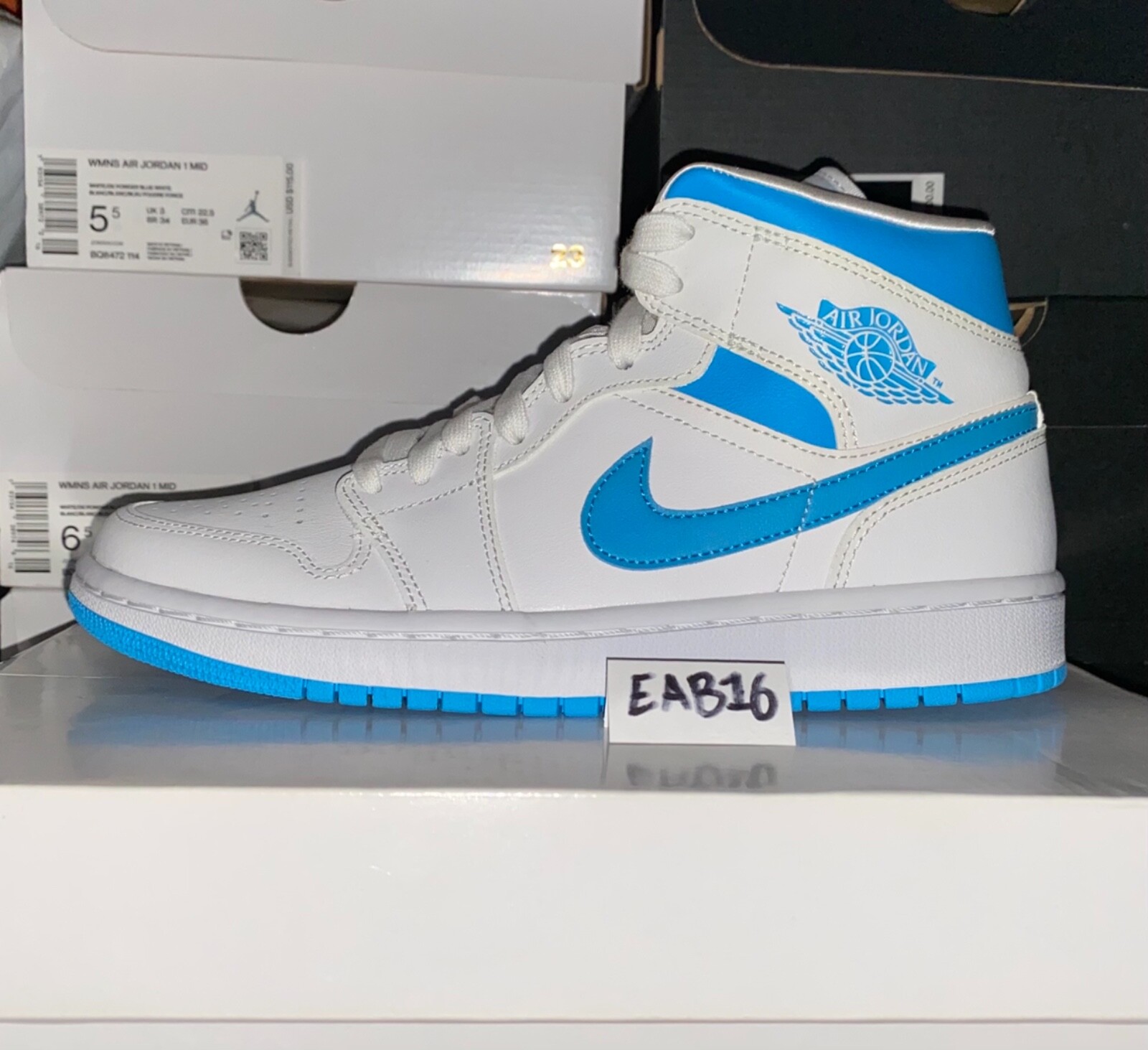 nike wmns air jordan 1 mid unc
