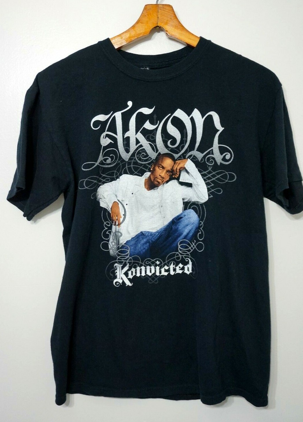 Akon Konvicted Tour T Shirt Hip Hop Rap Tee Vintage Mens
