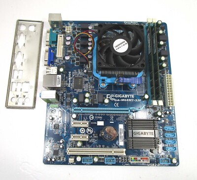 GIGABYTE GA-M68MT-S2P Motherboard With ATHLON II X2 255 @3.1GHz CPU & 4GB RAM