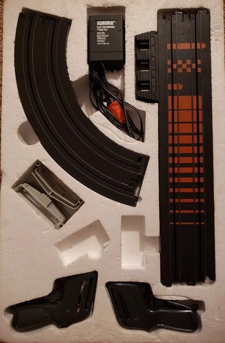 Vintage Aurora Slot Car Set Tomy AFX Camaro Challenge **NO CARS** Racing 8601