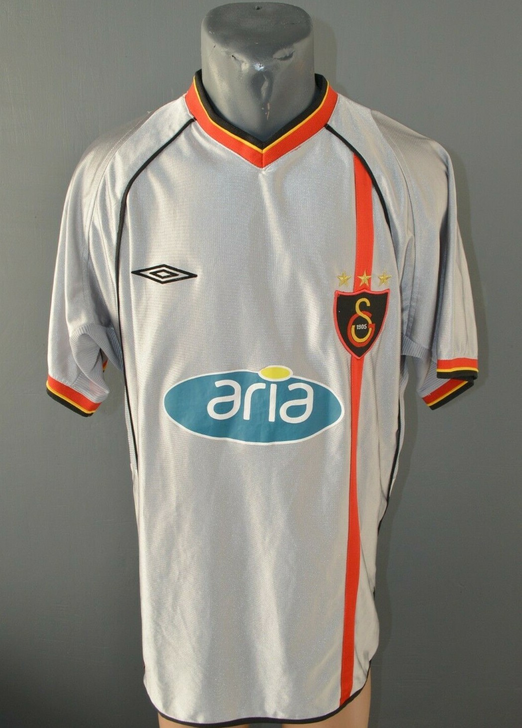 UMBRO アンブロ GALATASARAY ガラタサライ サッカーユニフォーム GALATASARAY 2002 2003 AWAY SHIRT FOOTBALL SOCCER JERSEY