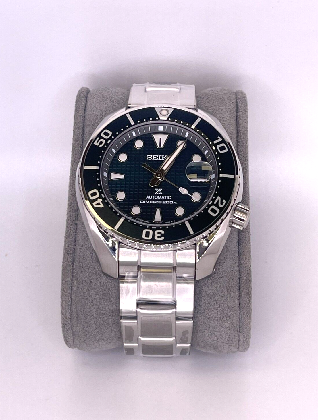 Pre-owned Seiko Luxe Prospex Built For The Ice Diver Green Spb177 In Box With Tags