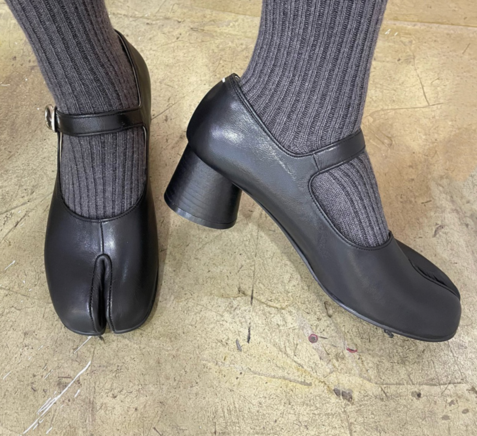 Pre-owned Handmade Women Cow Leather Tabi Heel Shoes Pumps Mary Jane Chuncky Heel Mid Roun In Black