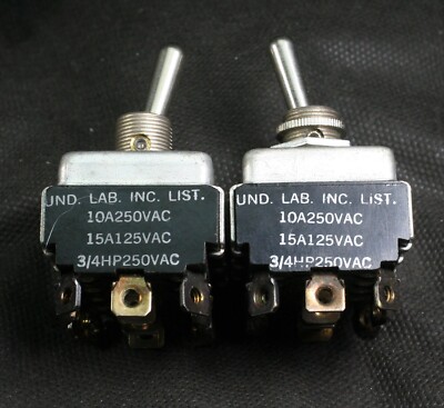 One (1) CH  10A 250VAC Square Toggle Switch 3/4 HP USA UND. LAB. INC. LIST. NEW