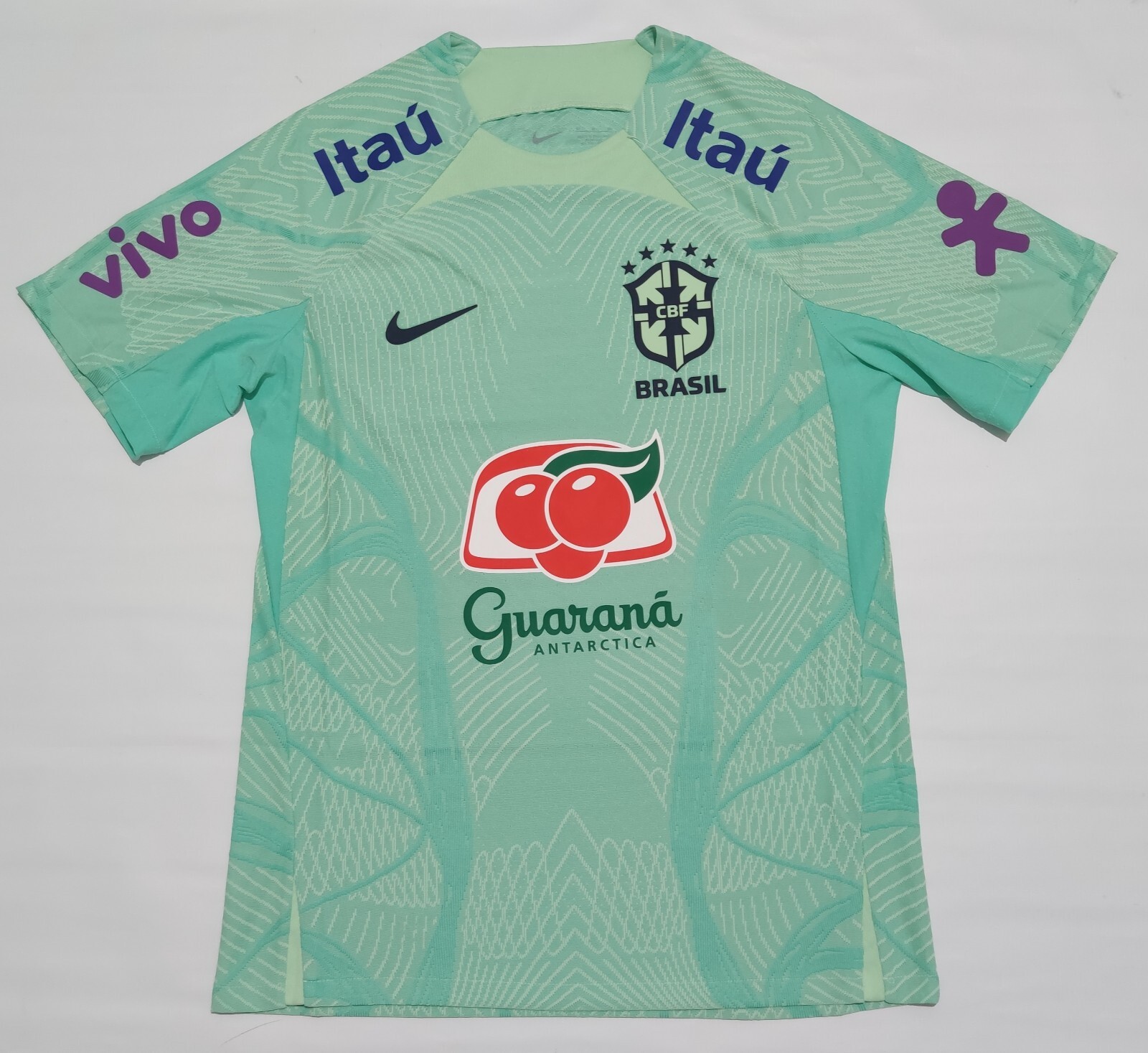 Nike Brazil ブラジル代表 トレーニングシャツ サイズM Brazil Training Jersey 2022/2023 Green Nike Brasil Shirt Dri
