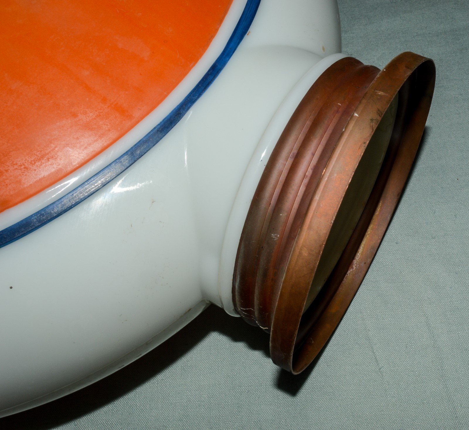 GULF MILK GLASS GLOBE ORIGINAL