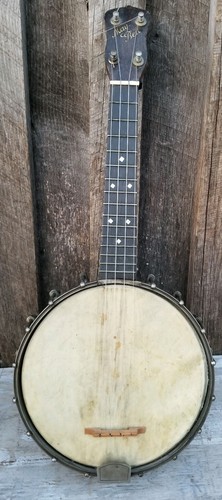 Rare Original 1920s Banjo Ukulele. Banjolele. Banjo Uke Maple and Case