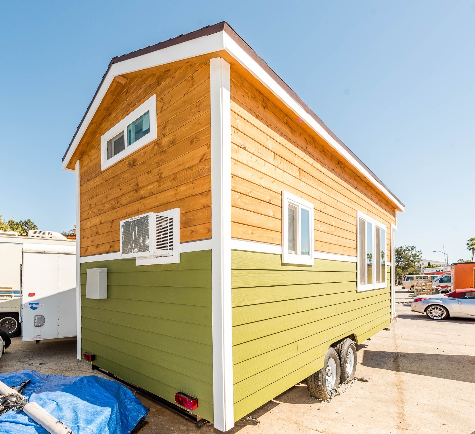 Tiny House DISCOUNTED SHOWROOM 9 x 22 NW BUNGALOW SINGLE LOFT 198 sq ft