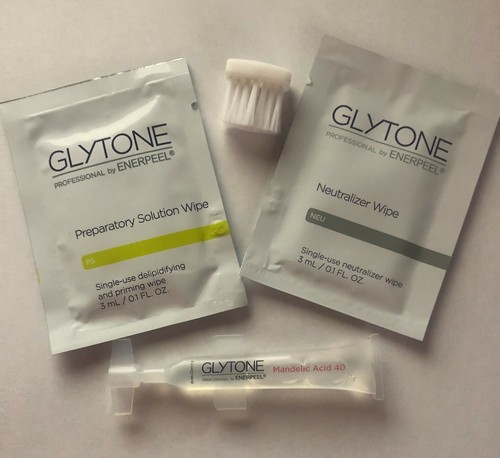 Glytone MA Peel (Mandelic Acid)  - Brand New - incl. applicator & Prep/post pads