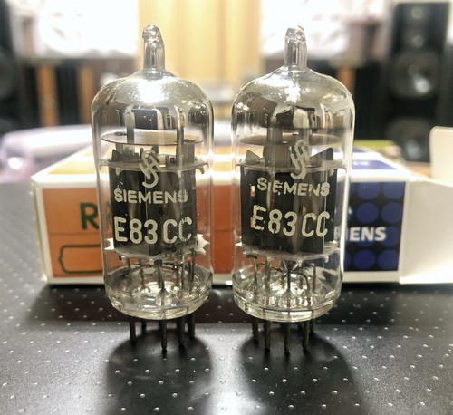 SIEMENS E83CC NOS×3 + ECC83 1本 真空管セット SIEMENS E83CC NOS×3 + ECC83 1本 真空管セット