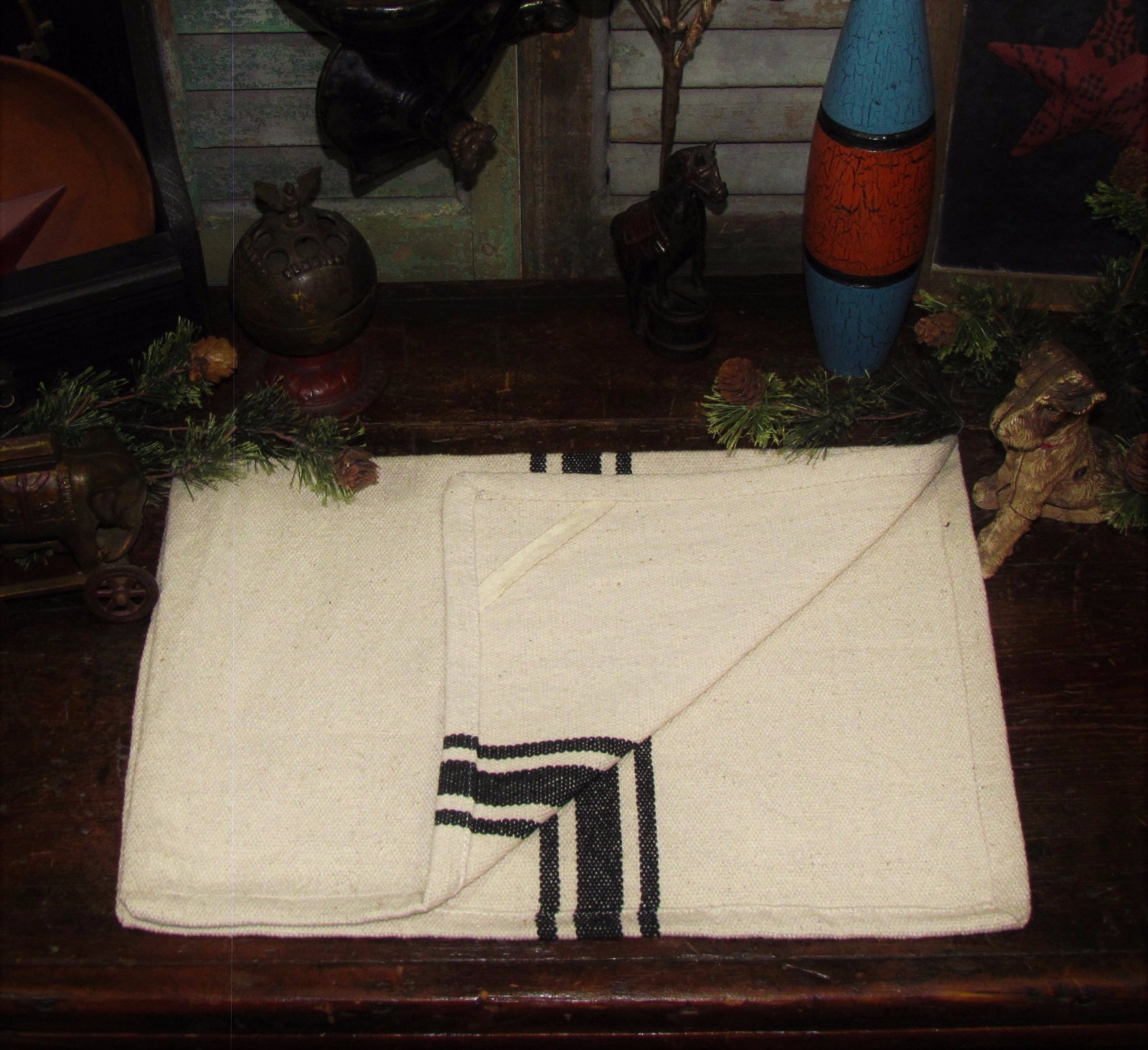 SPECIAL LOWER PRICE Vtg Style Black Stripe Cotton COVERLET SHORT RUNNER A14T