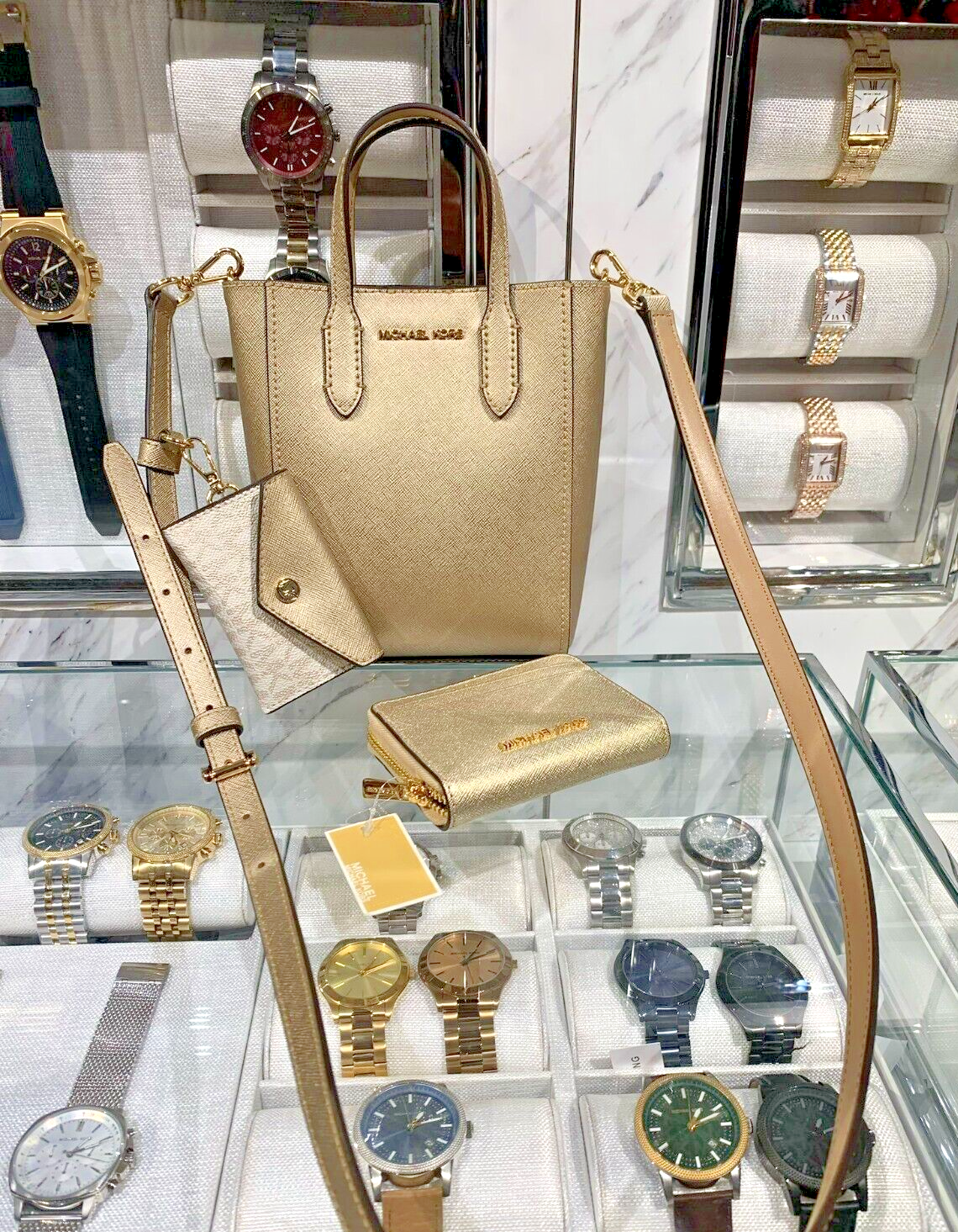 Michael Kors Vincent XS Crossbody w/ Attached & Zip Card Michael Kors Vincent XS Crossbody w/ Attached & Zip Card