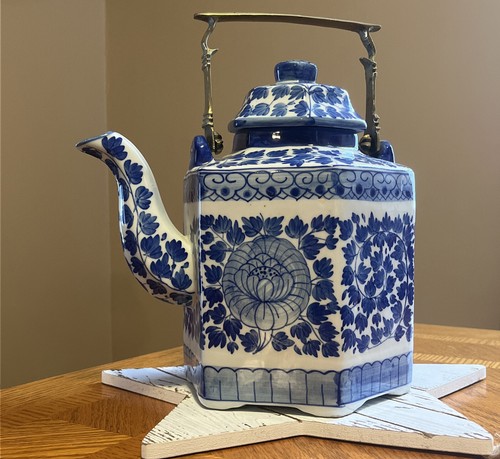 ANNIE BLAUWPOT TENCATE（アン　ブラウポット　テン　カーテ） Teapot Blue and White Porcelain 16 Ounce China, Coffee Pot
