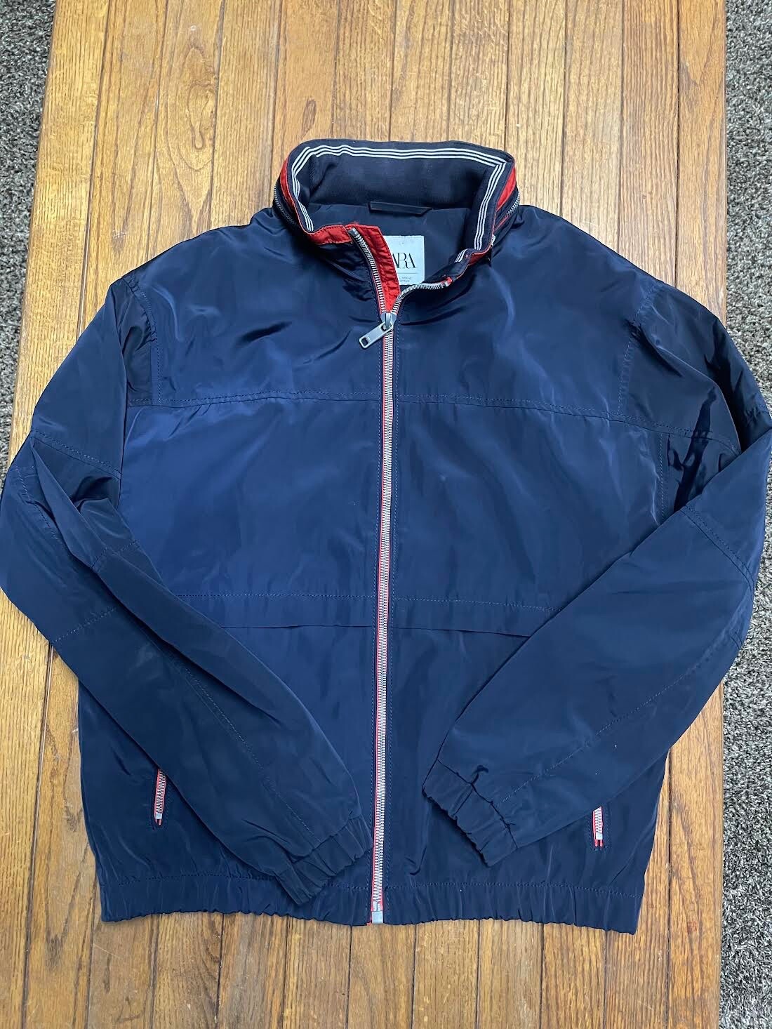 ペルージャ　リブジャケット　M② Shiny Hooded Puffer Jacket | GUESS