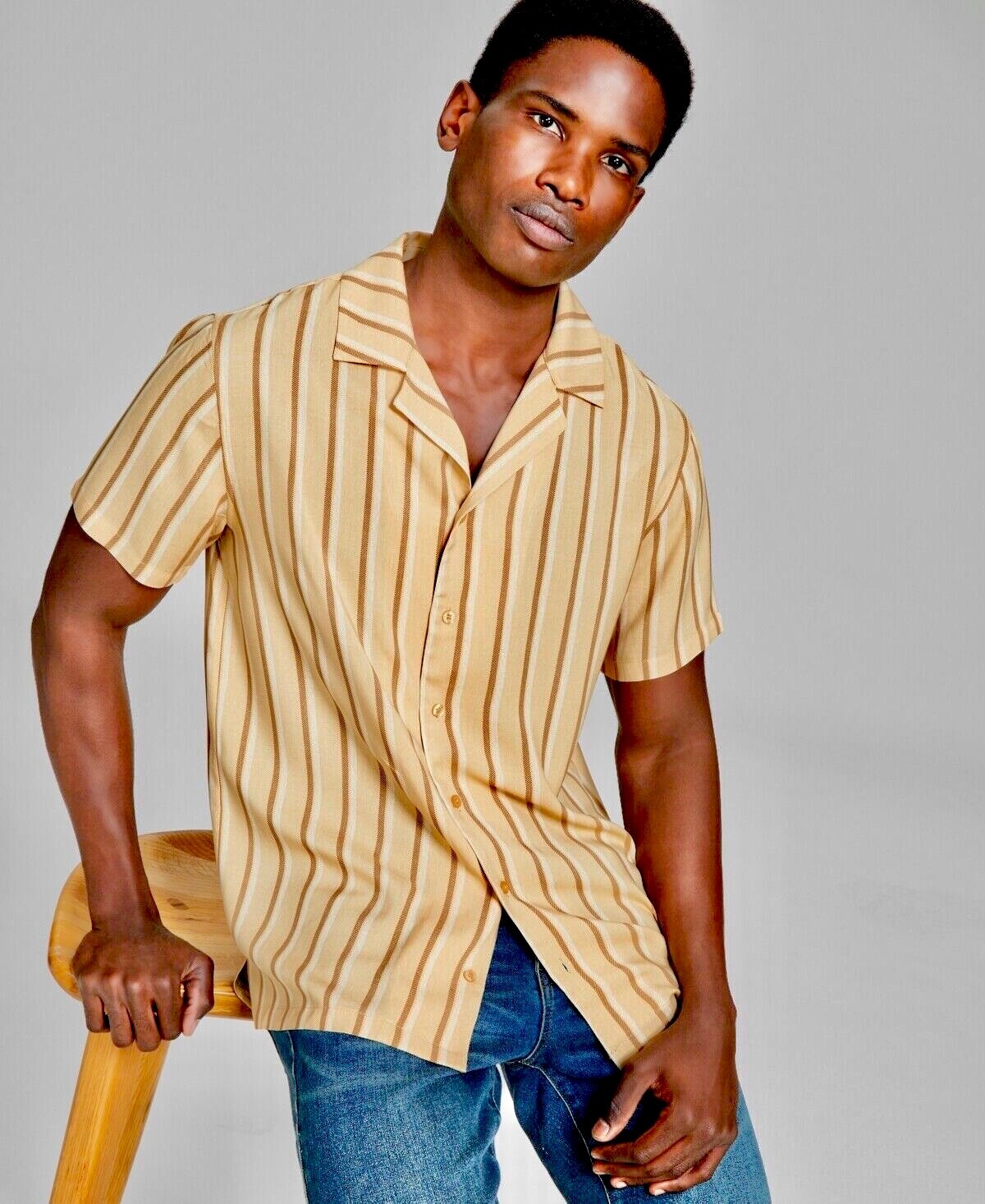 And Now This Men's Striped Short Sleeve Button Down Shirt