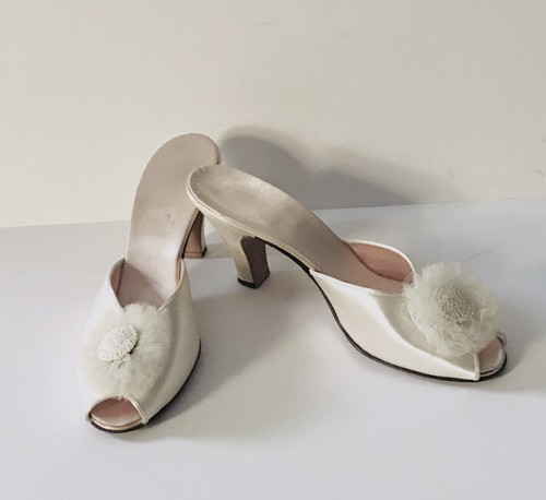 Vtg 1950s Daniel Green Light Pink Satin Boudoir Slippers Mules Tulle Rosettes 8