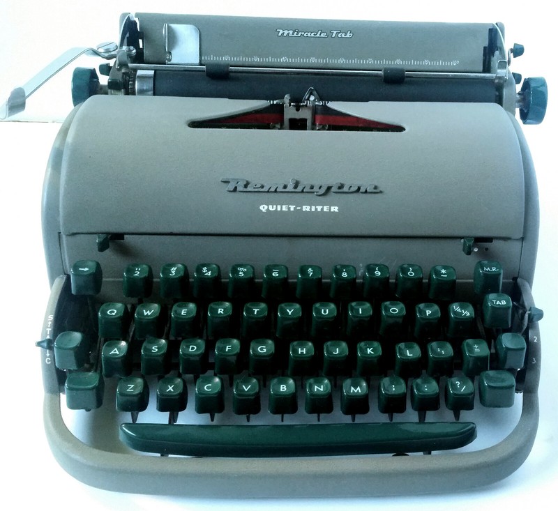 1960 Remington Quiet-Riter on the Typewriter Database