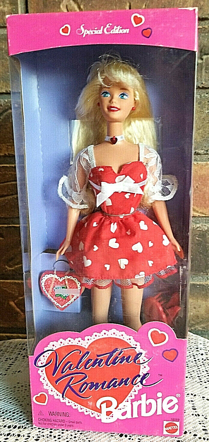 バービー Valentine Romance Barbie ペンダント付 Amazon.com: 1996 Valentine Romance Barbie (16059) : Toys & Games