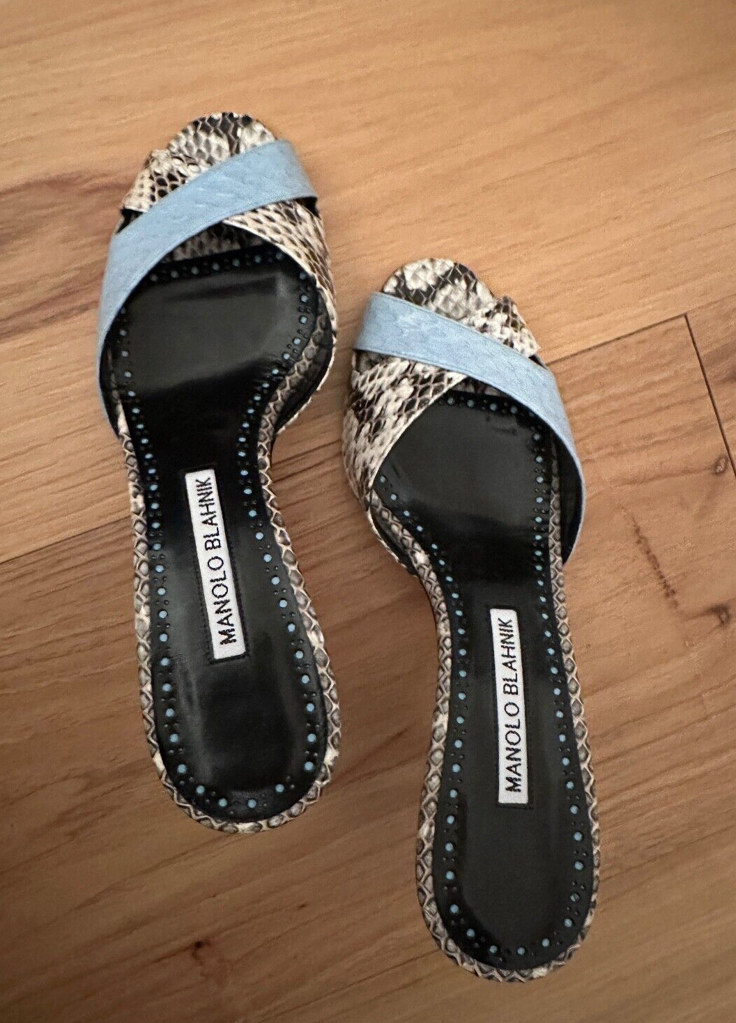 MANOLO BLAHNIK Mumbimu Bicolor Snakeskin Mule Peep Toe