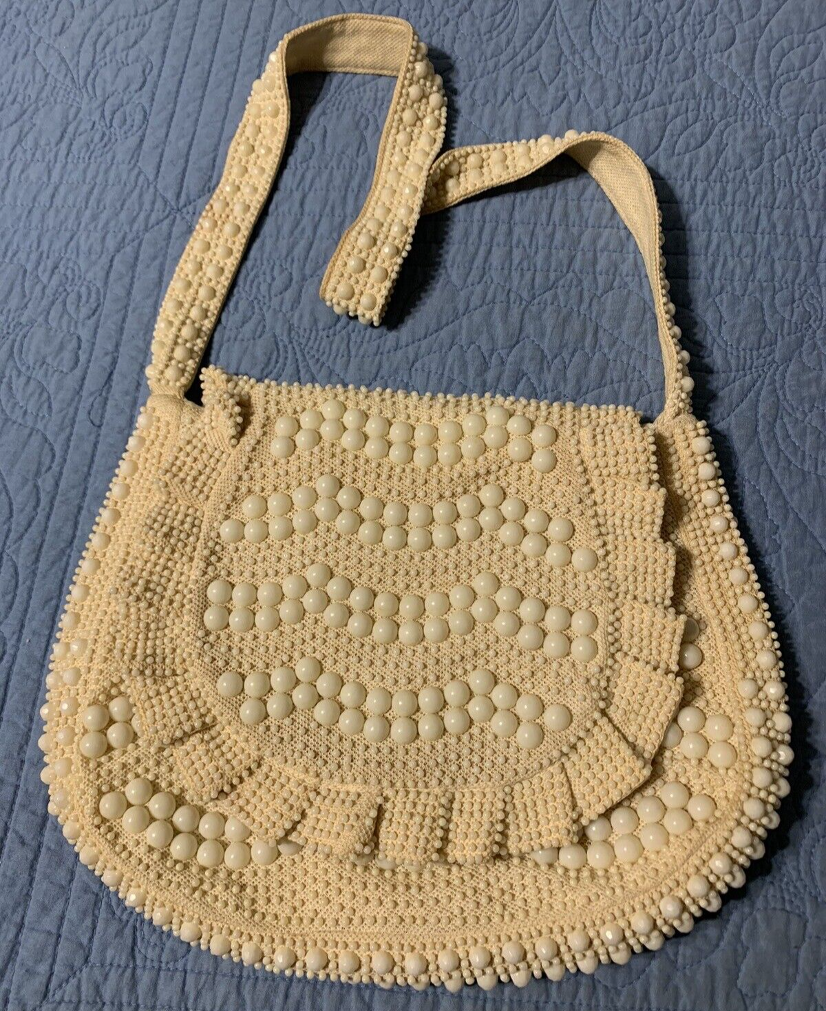 Vintage Handbag Off White Plastic Beaded Purse Ruffled Flap 12X10 in