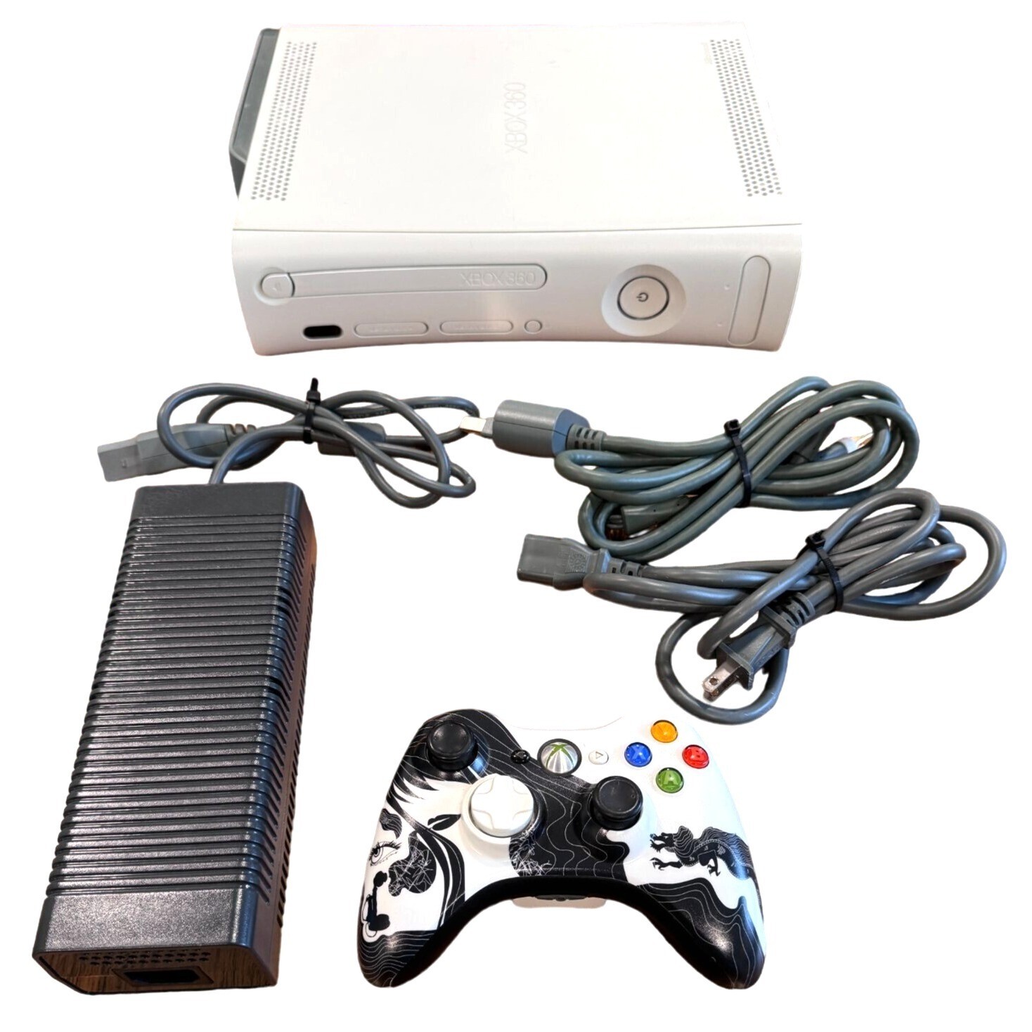 Microsoft Xbox 360 White Console 60GB HDD + Limited Edition