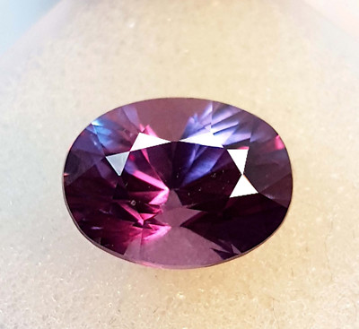 Certified 9.50 Carat Natural Color Change Alexandrite Oval Shape Gemstone!!!