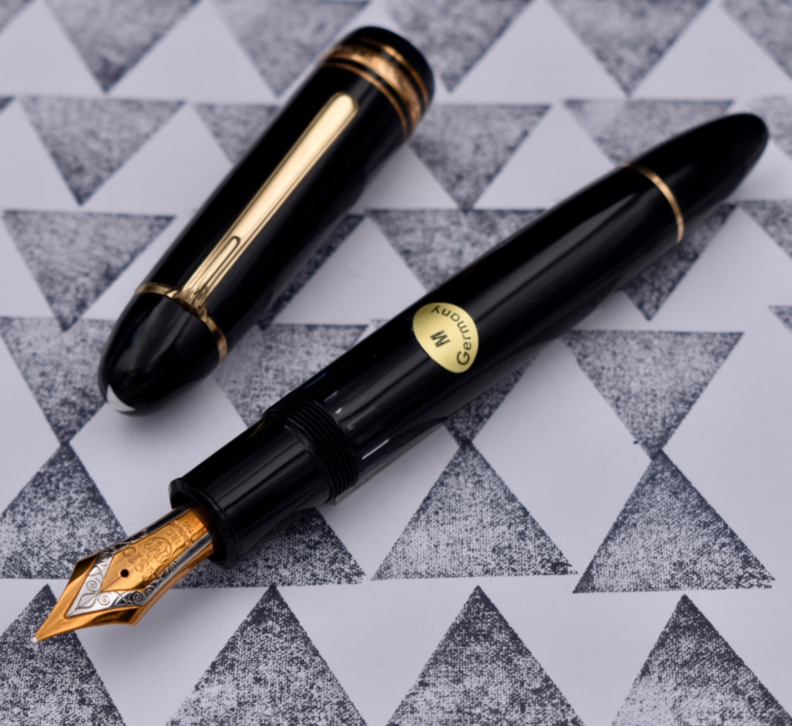 筆記具 montblanc 149 Meisterstück 149 Calligraphy Curved Nib - Black - Montblanc® US