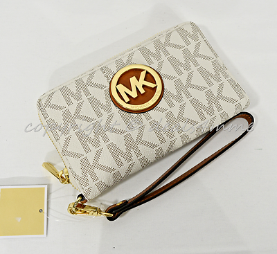 Michael Kors Fulton Large Flat Multi Function Phone Case Wallet Wristlet Vanilla