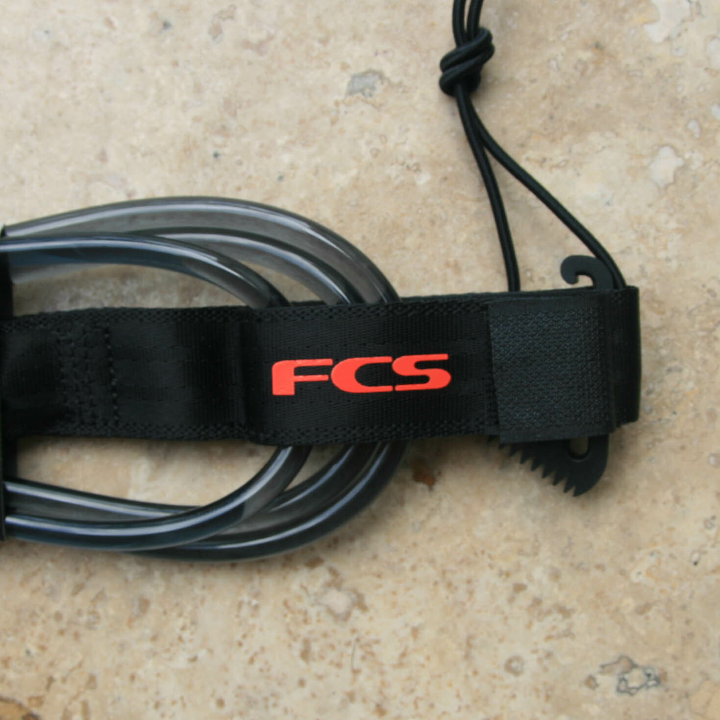FCS 6' Essential Series Regular Surfboard Leash Flame Red
