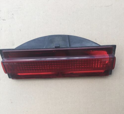 91-96 CORVETTE C4 REAR 3RD BRAKE LIGHT 16514080