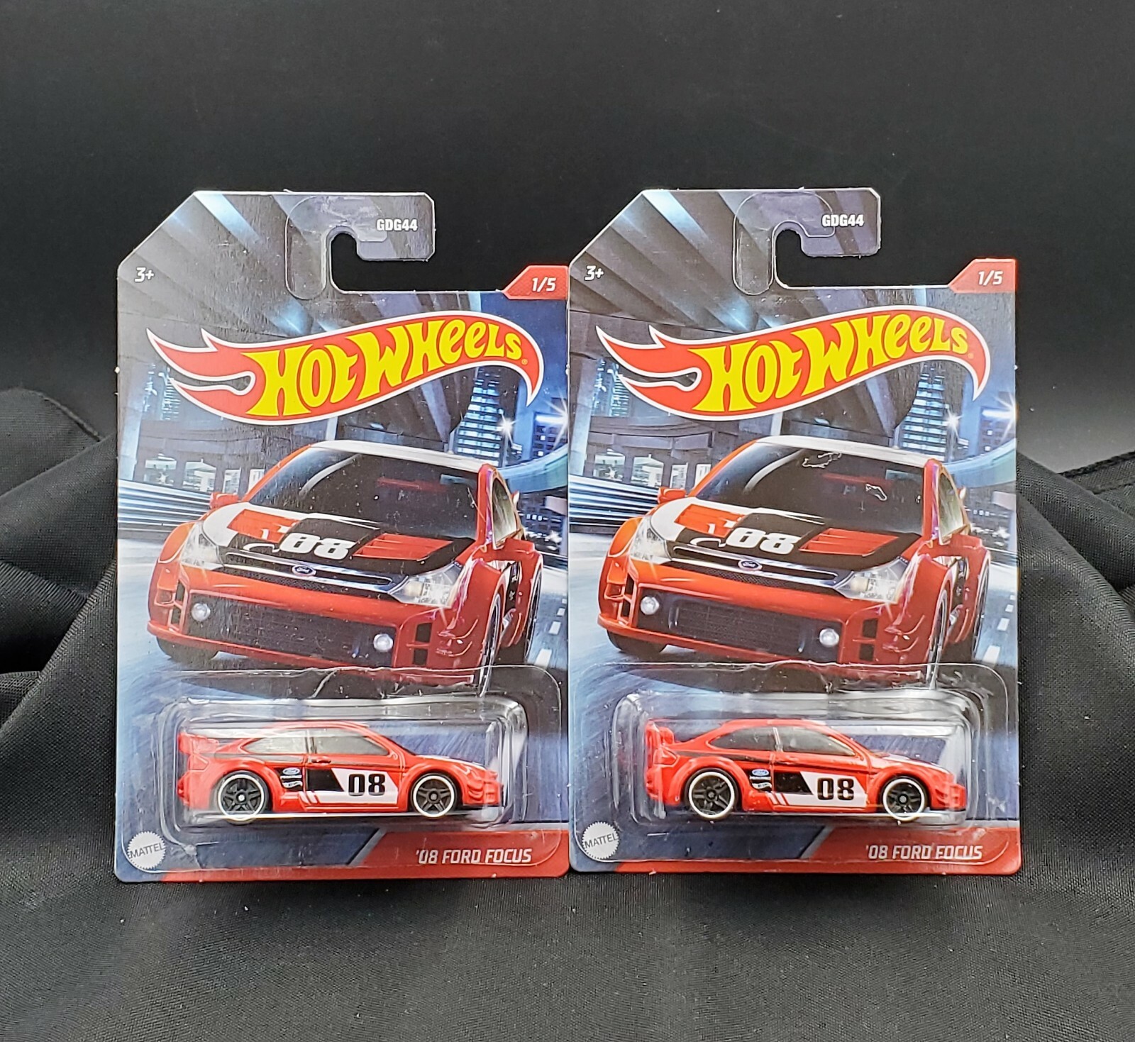 Hot Wheels ミニカーセット 8台セット Race Ford 2021 Hot Wheels 08' Ford Focus #1 of 5 Red - Set of 2 - Cult