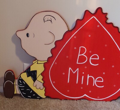 CHARLIE PEANUT VALENTINE S DAY BE MINE HEART WOOD YARD ART OUTDOOR DECOR