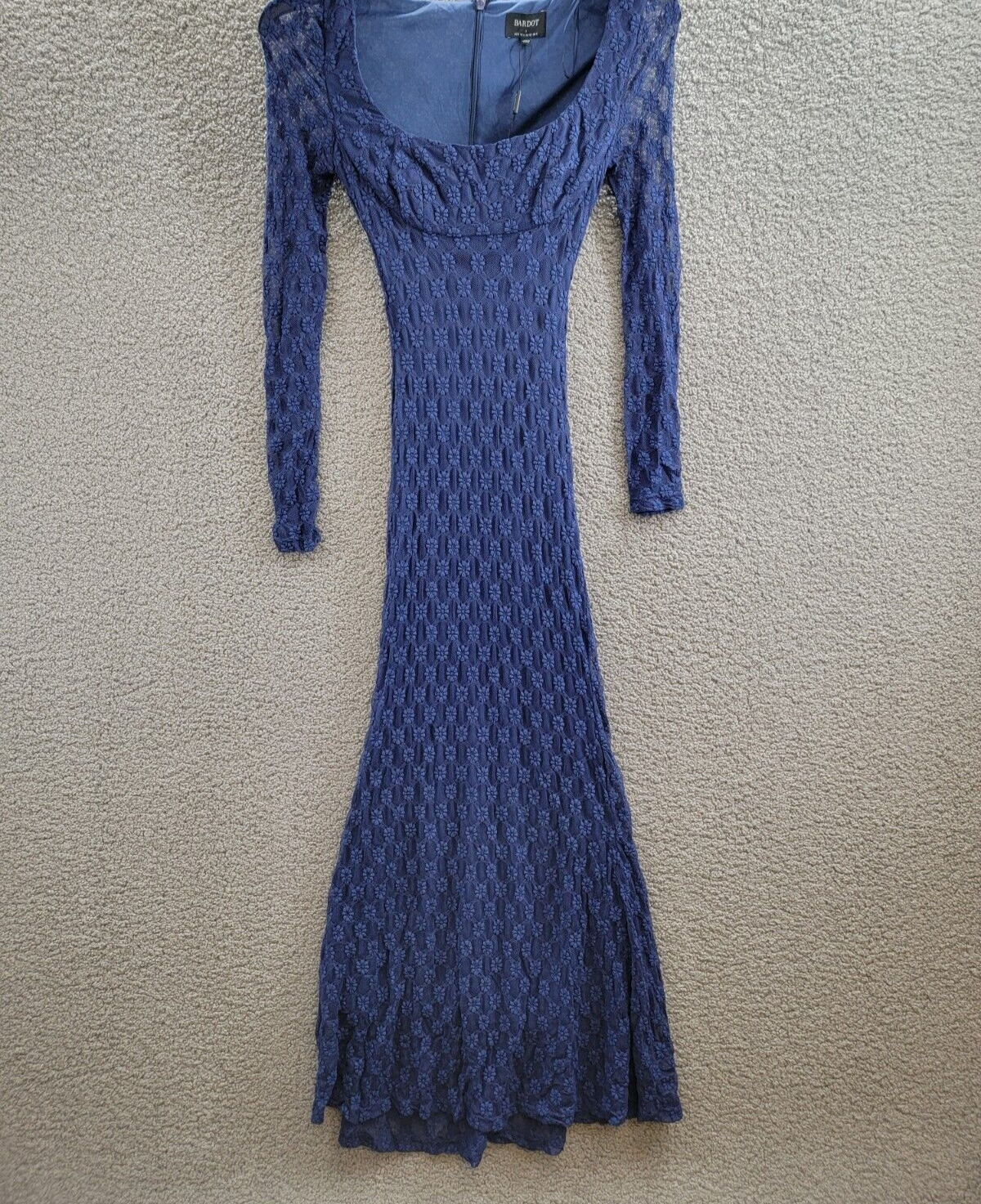 Bardot Adoni Lace Long-Sleeve Midi Dress Women's 4 Navy Scoop Neck Back Zip - Picture 2 of 17