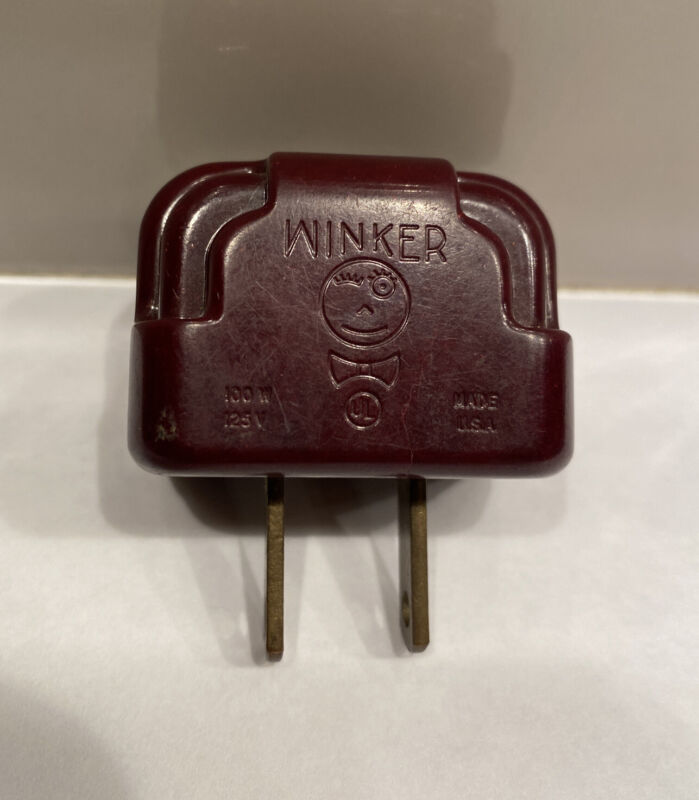 Vintage Art Deco Bakelite Winker 100W Plug Blinker Christmas Light Flasher WORKS