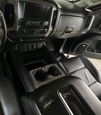 image 4 of interior