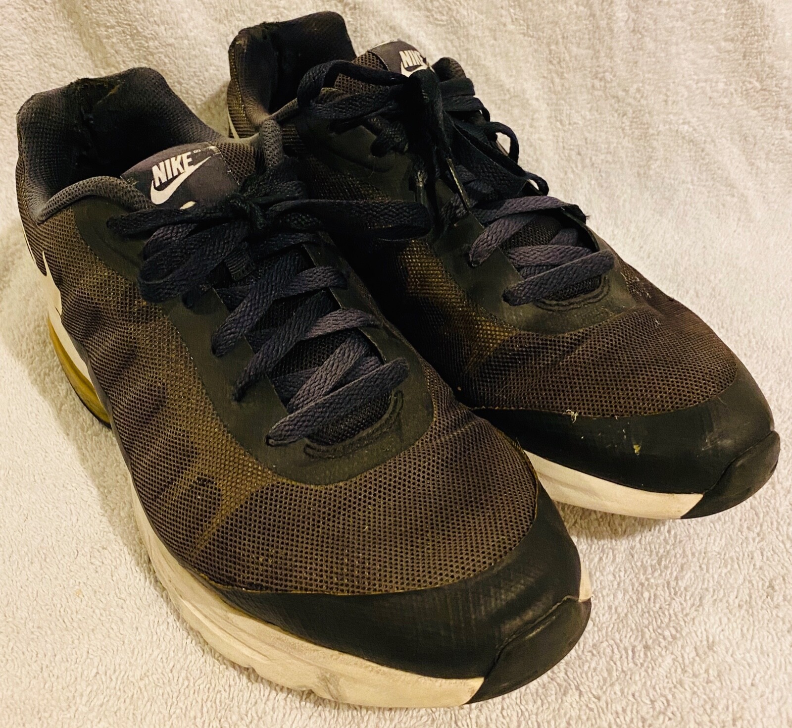 【NIKE】Nike Air Max Invigor Men'S Shoe Amazon.com | Nike Men's Air Max Invigor Running Shoes