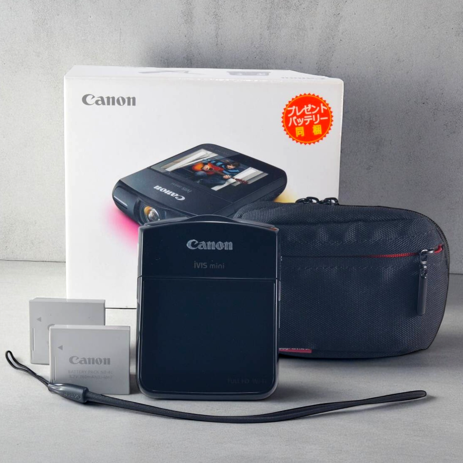 Canon iVIS mini 本体 + バッテリー充電器 CANON iVIS mini Digital Camera Charger Black from Japan Used