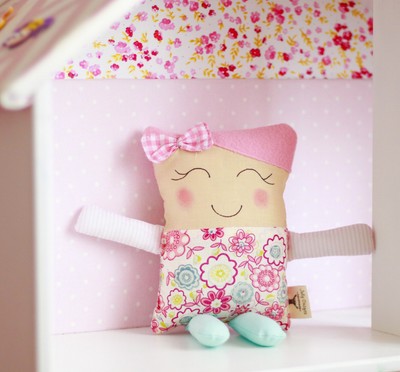 muñeca de trapo para bebe
