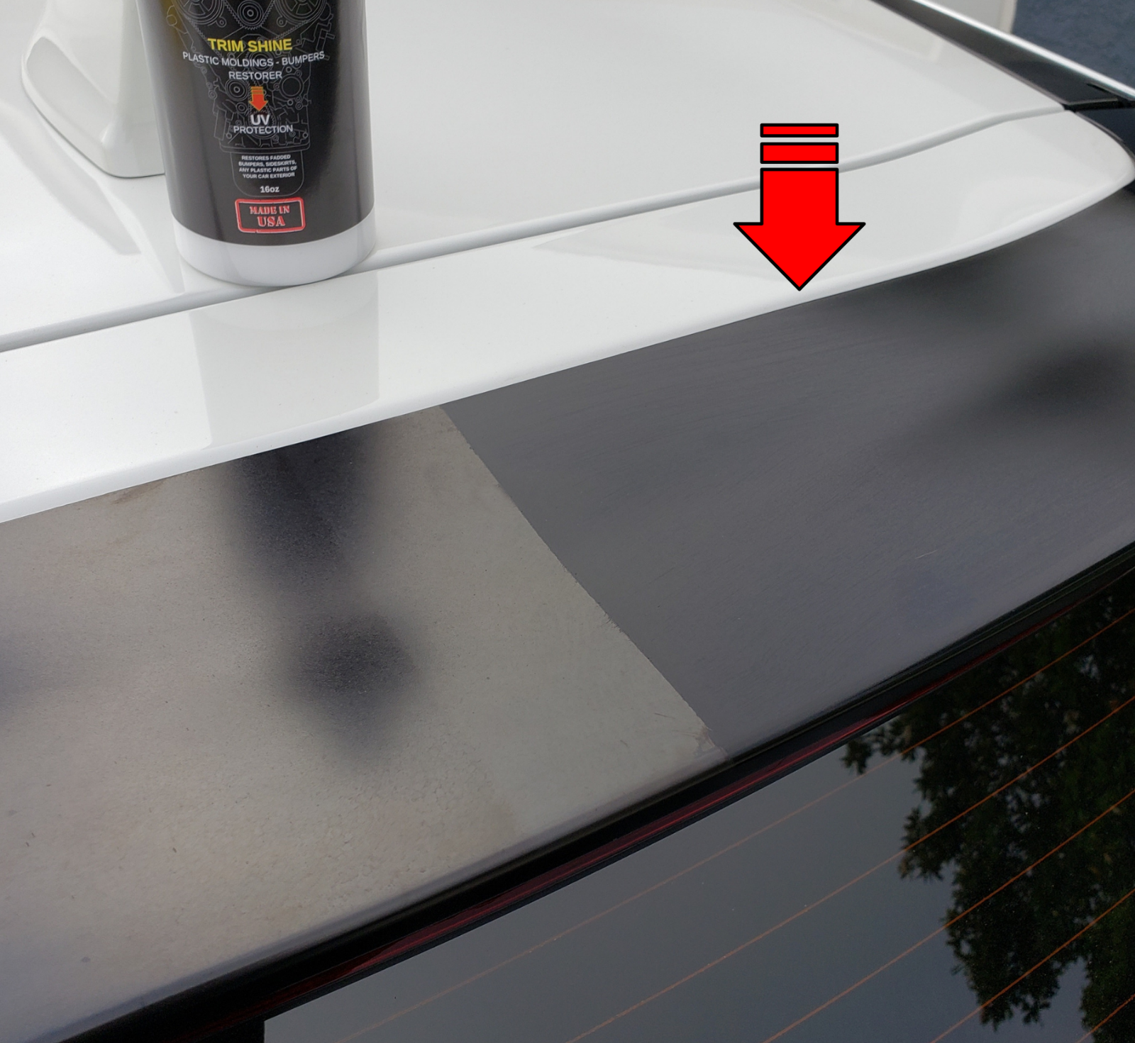 Minimalist Clean Black Plastic Car Exterior for Small Space