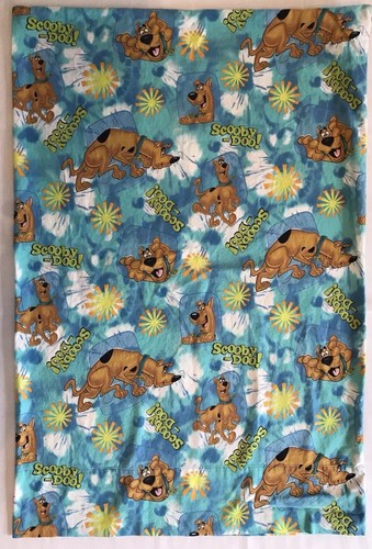 Set 2 Scooby Doo Pillowcases Standard Twin Size Matching Blue Green Yellow
