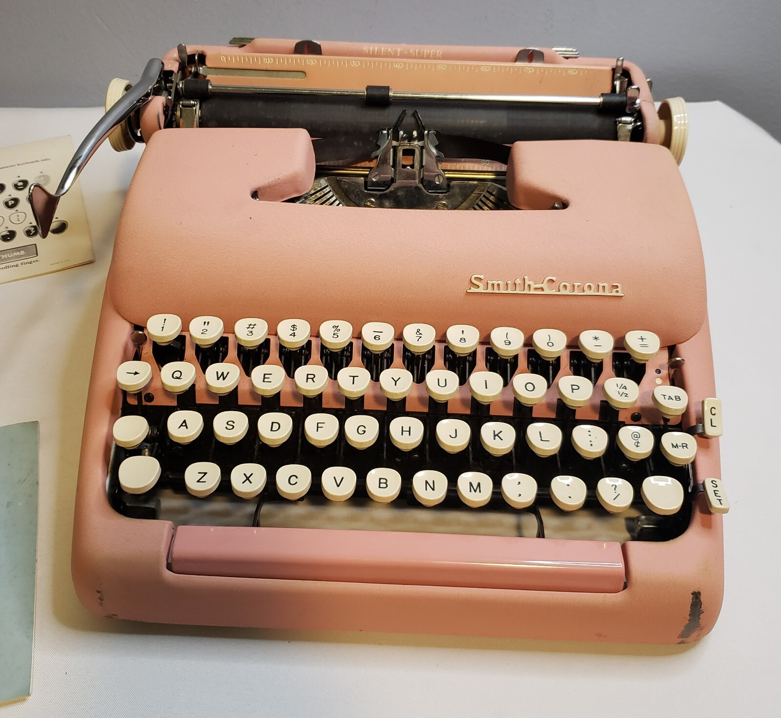 1957 Smith-Corona Silent-Super Pink Vintage Portable