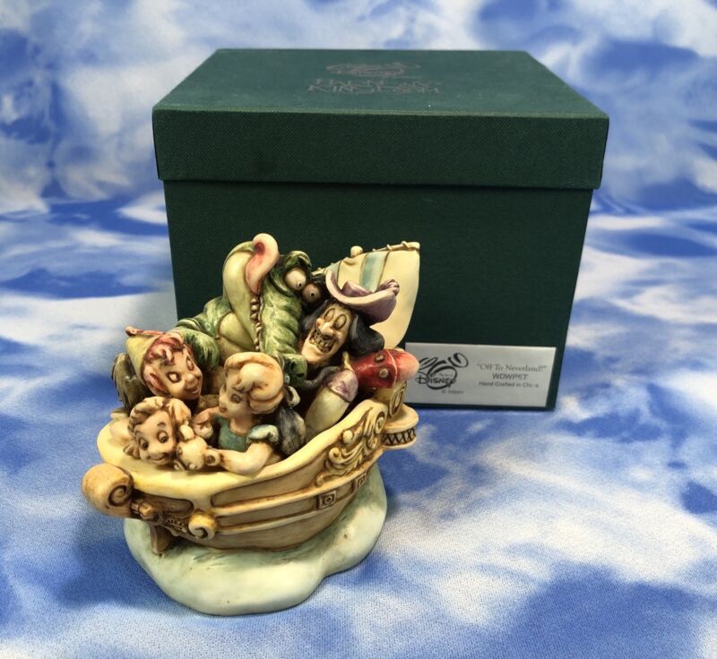 Harmony Kingdom Disney "Off to Neverland!" Peter Pan Figurine WDWPET + BOX EUC