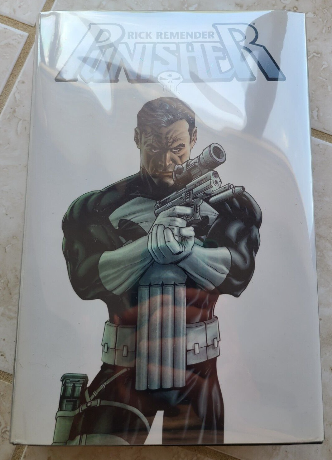 PUNISHER BY RICK REMENDER OMNIBUS - OOP - excellent