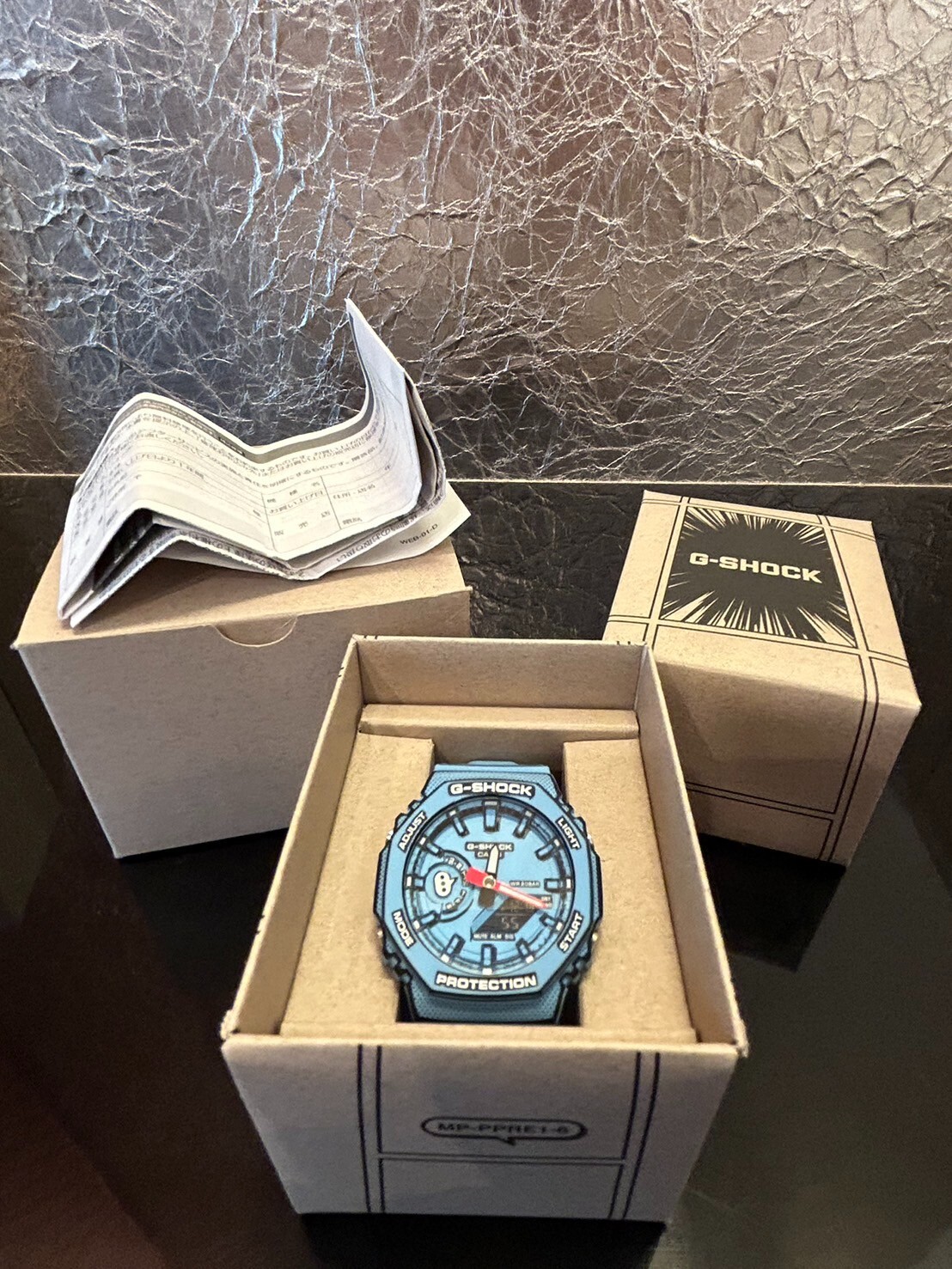 Casio G-SHOCK MANGA THEME GA-2100MNG-2AJR Men's Watch Casio G-SHOCK MANGA THEME GA-2100MNG-2AJR Men's Watch