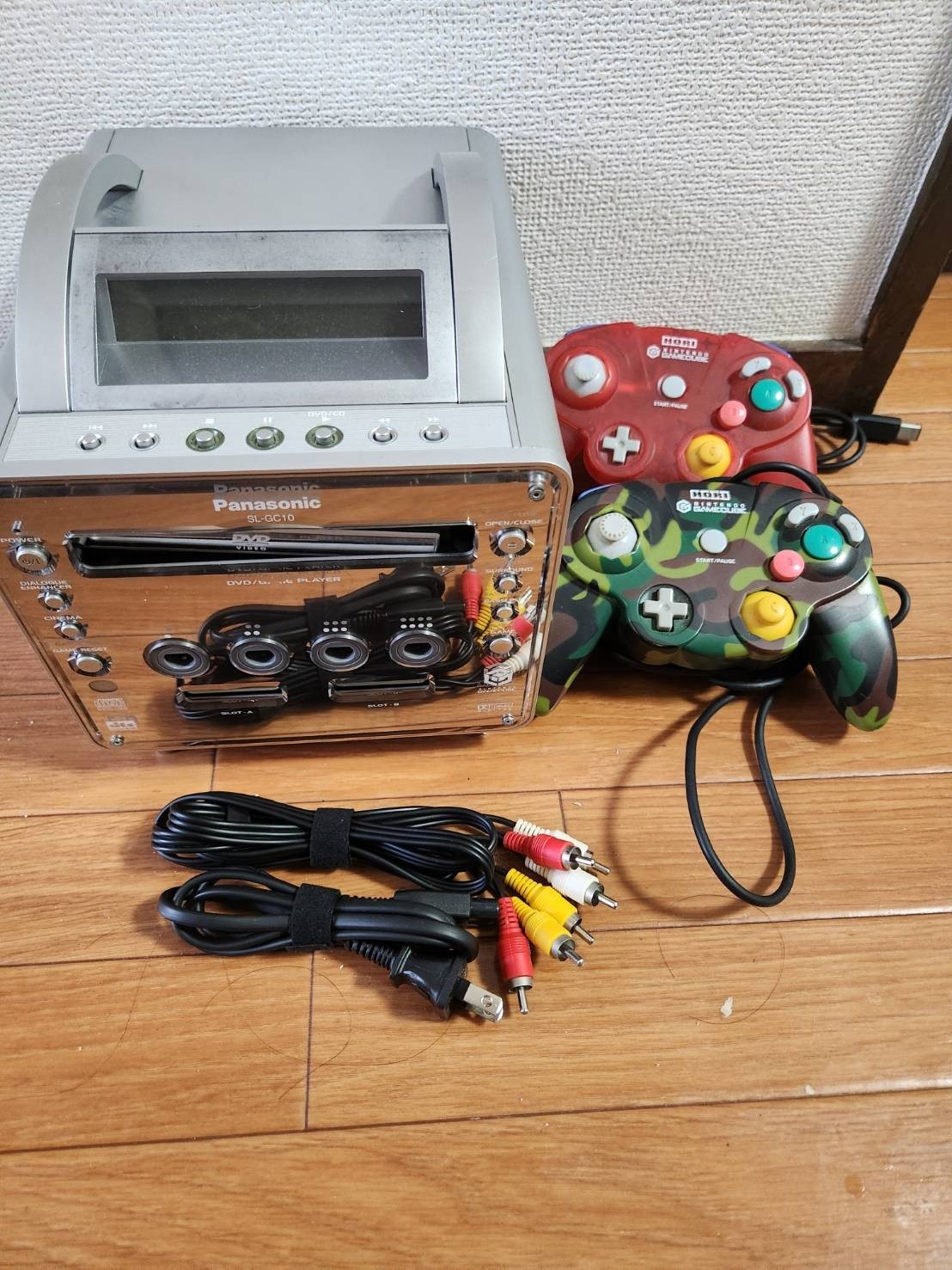 JUNK】 Panasonic Q GAMECUBE SL-GC10 DVD Game Player Console